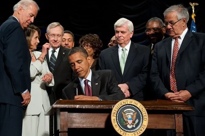 dao-luat-dodd-frank.png