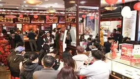 Bảo Tín Minh Châu triển khai máy bán vàng tự động trên toàn hệ thống