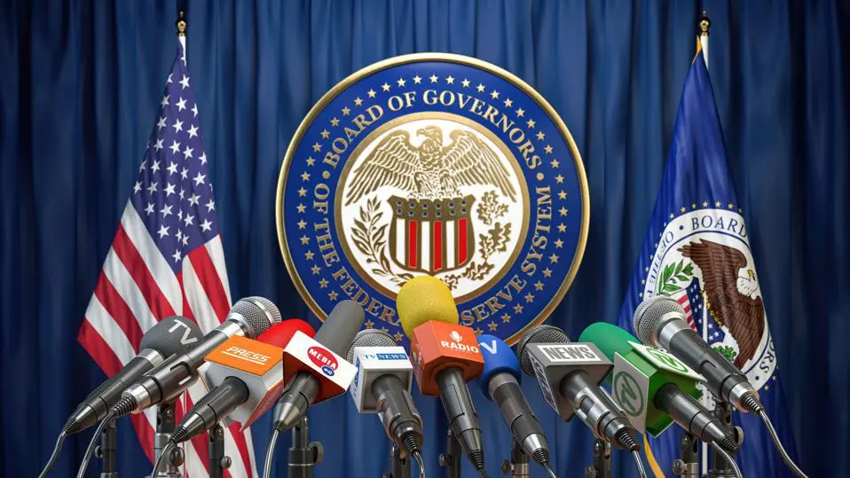 fed-rate-cut-2-percent-in-2027.jpg fed-rate-cut-2-percent-in-2027.jpg
