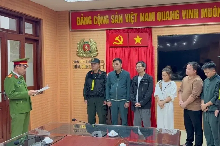 vu-an-tien-ma-hoa-ftfx.jpg vu-an-tien-ma-hoa-ftfx.jpg
