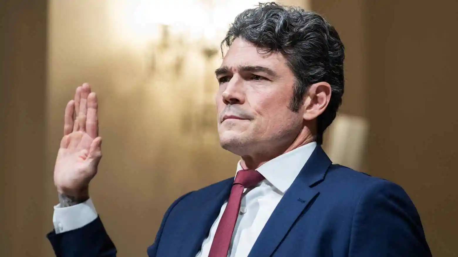 Quan chức an ninh cấp cao của Mỹ từ chức vì bất đồng về cuộc chiến với Iran