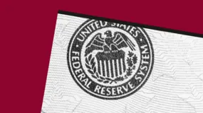 Fed giữ nguyên lãi suất, phát tín hiệu "diều hâu" giữa xung đột Iran và lạm phát leo thang