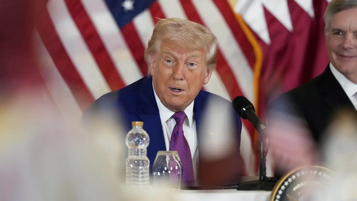 Trump cảnh báo sẽ "hủy diệt toàn bộ" mỏ khí South Pars nếu Iran tấn công Qatar