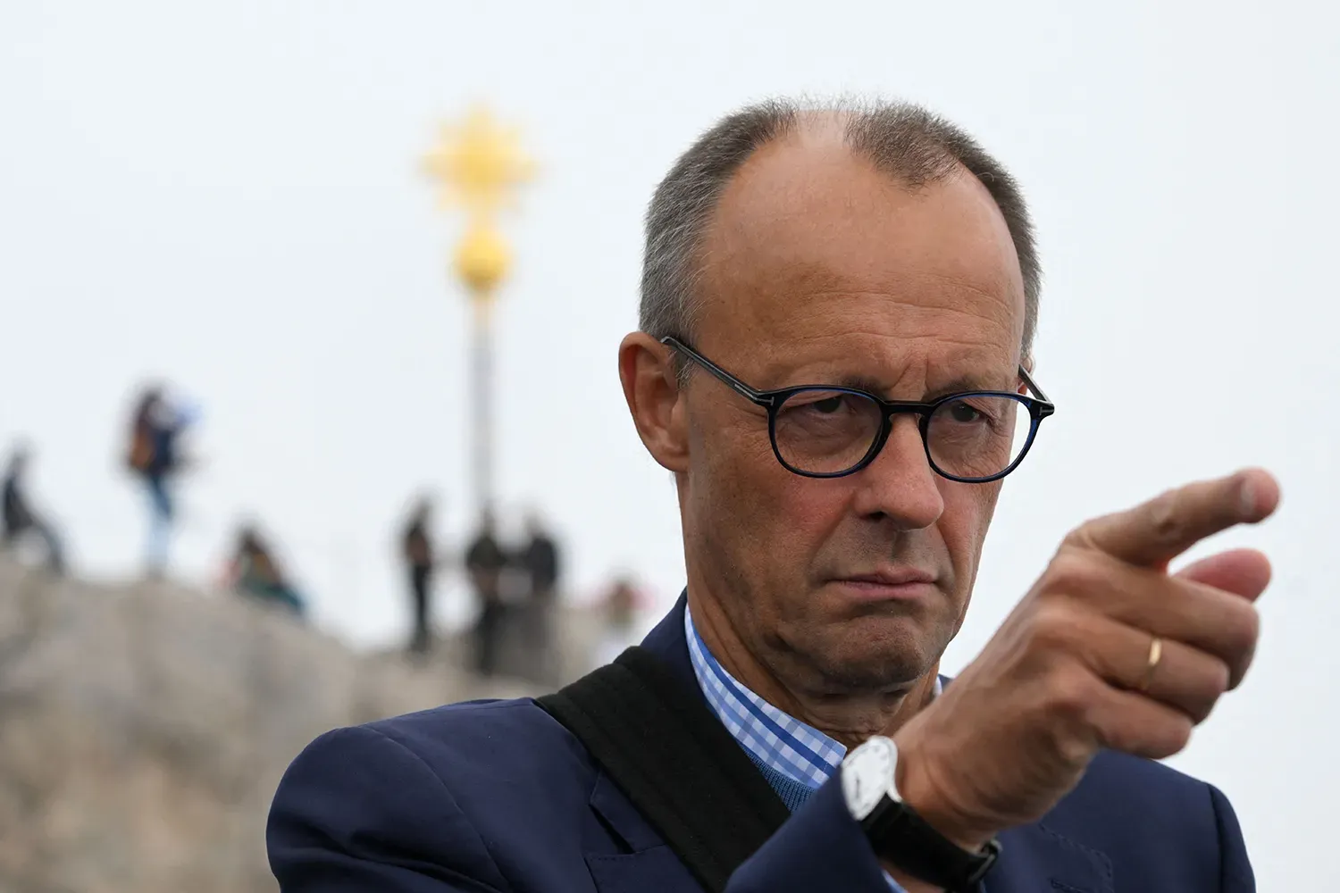 duc-bom-30-ty-euro.png