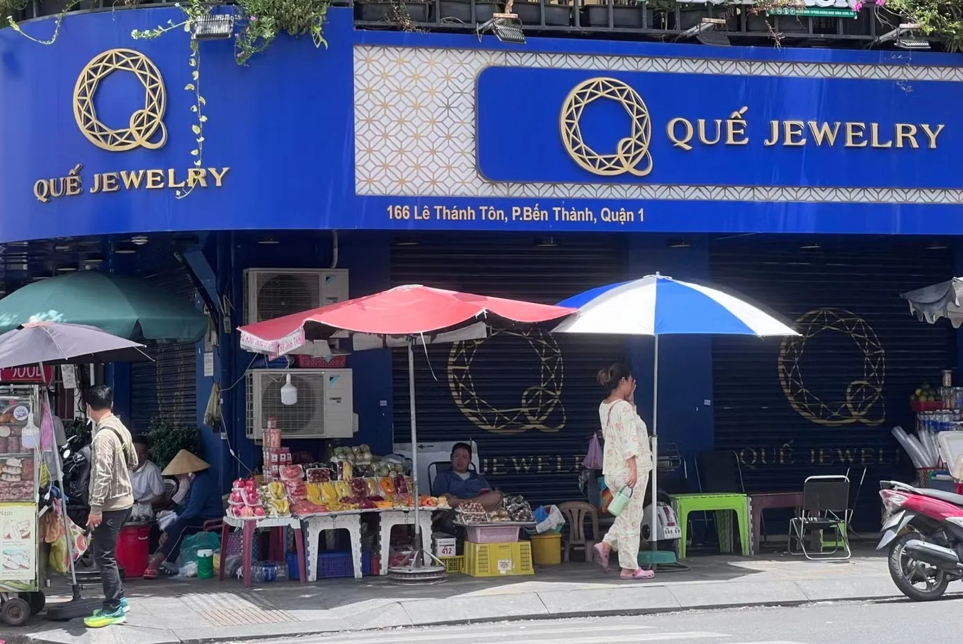 tiem-vang-que-jewelry.png