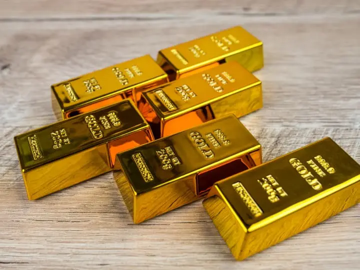 Vàng trụ vững sau phiên sụt gần 2% khi trái phiếu bán tháo và bế tắc Hormuz gây áp lực