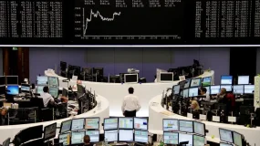 Bolsas da Europa fecham em queda firme, pressionadas por alta dos títulos soberanos
