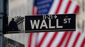 Bolsas de NY fecham em queda após nova pressão dos juros dos Treasuries