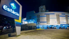 JPMorgan mantém Yduqs como preferida ante Cogna e vê forte geração de caixa no setor