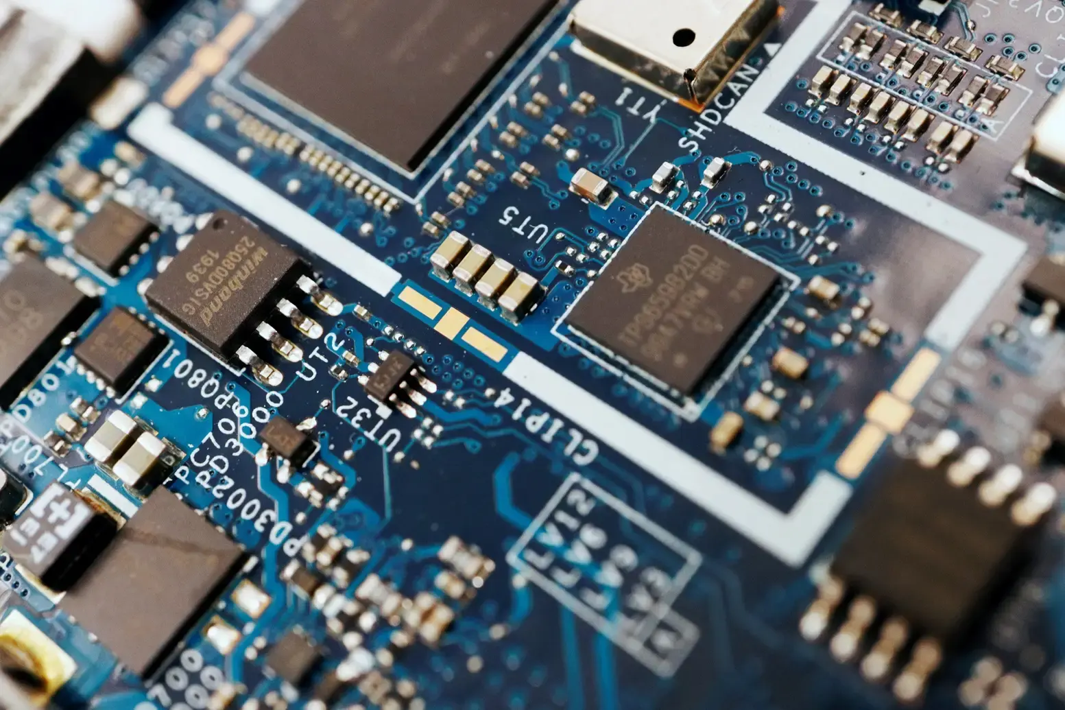 Coreia recorre à Samsung e SK Hynix em iniciativa de US$ 576 bi para chips de IA