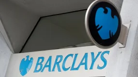 Barclays frustra previsões de lucro antes de impostos, receita e recompra no 3º tri