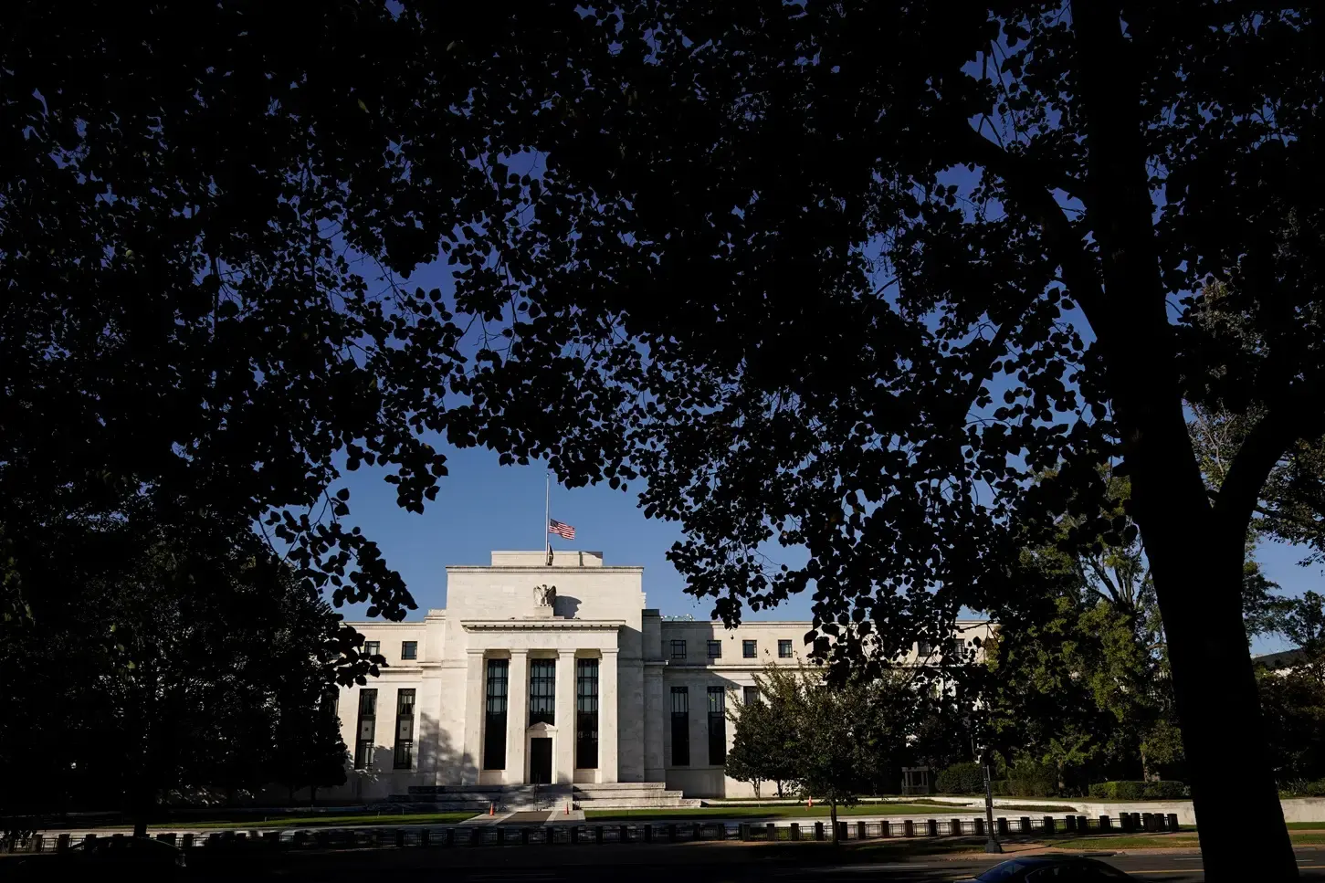 Fed: Atividade econômica e inflação nos EUA aumentaram nas últimas semanas