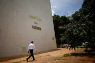 Contas do governo central têm superávit de R$ 10,8 bilhões em julho
