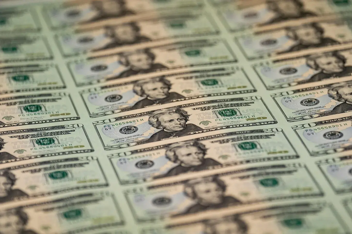Por que o dólar pode pagar o preço por esforço do Tesouro dos EUA para conter juros