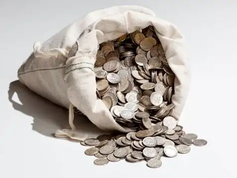 الفضة تعمق خسائرها لأدنى مستوى فى 3 أشهر بسبب تبادل الضربات العسكرية بين إيران وإسرائيل