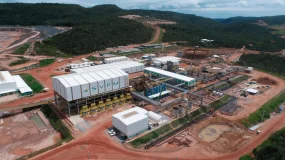 USA Rare Earth estuda avançar no refino de terras raras no Brasil