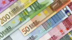 اليورو يرتفع بحذر ترقبًا لبيانات الوظائف الأمريكية