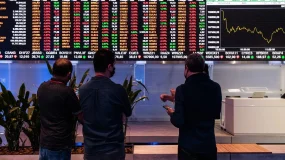 Ibovespa: após forte volatilidade, índice fecha em queda de 0,86%; o que explica?