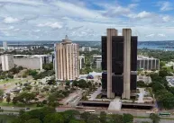 Dívida externa bruta é estimada em US$ 411,1 bilhões em julho, afirma BC