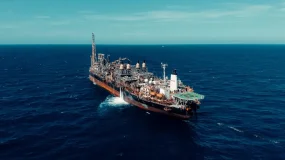 Petrobras ou PRIO? BofA vê duas teses diferentes para surfar o petróleo