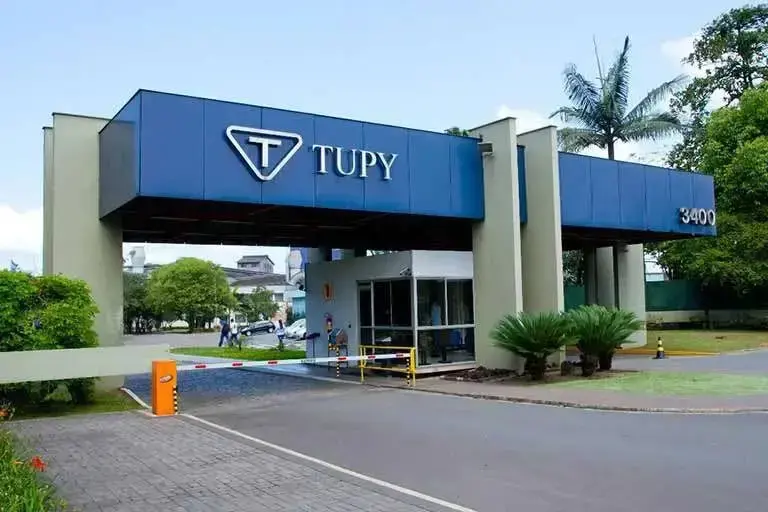 XP eleva Tupy para compra e prioriza empresas desalavancadas no setor de autopeças