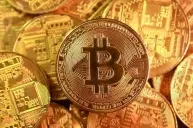 Bitcoin recua após PPI acima do esperado e testa suporte de US$ 77 mil
