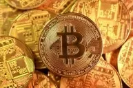 Bitcoin recua após PPI acima do esperado e testa suporte de US$ 77 mil