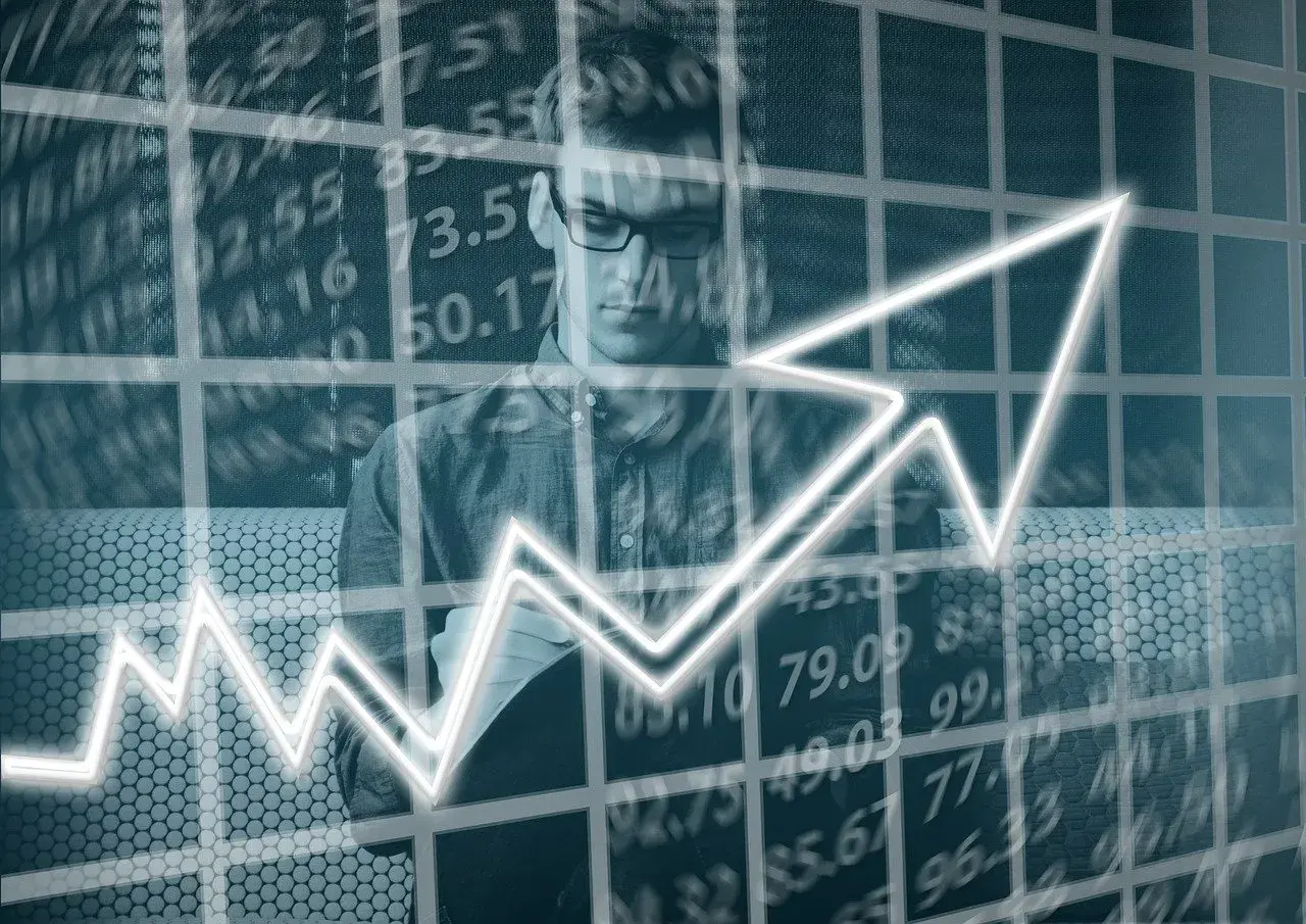 4 ações sobem mais de 20% e 6 caem ao menos 10%: os destaques do Ibovespa em julho