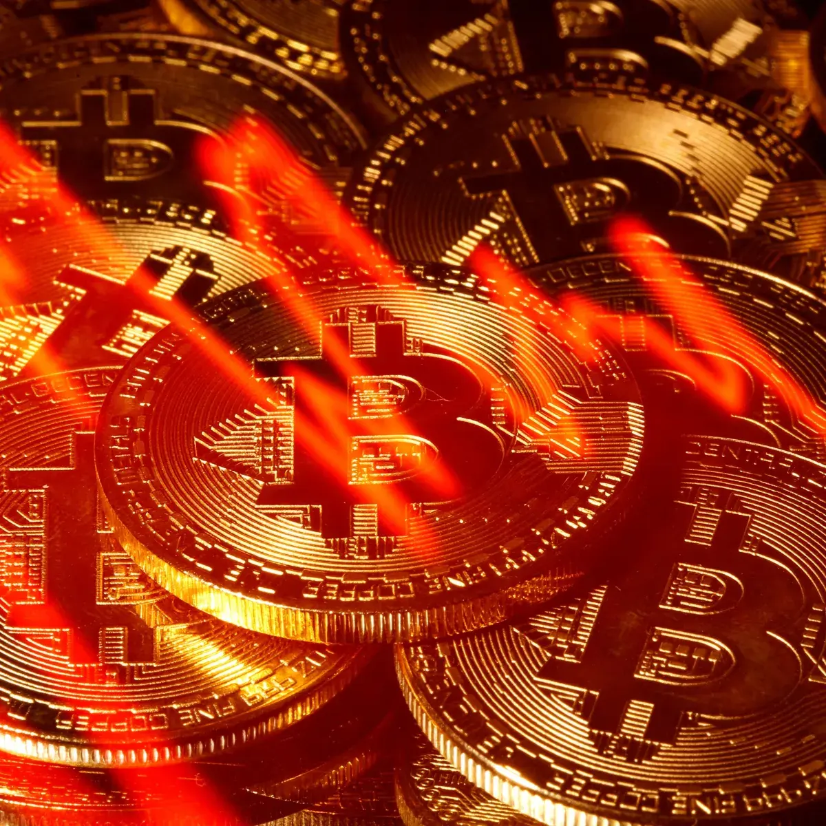 Bitcoin pode cair a US$ 50 mil antes de recuperação, dizem analistas
