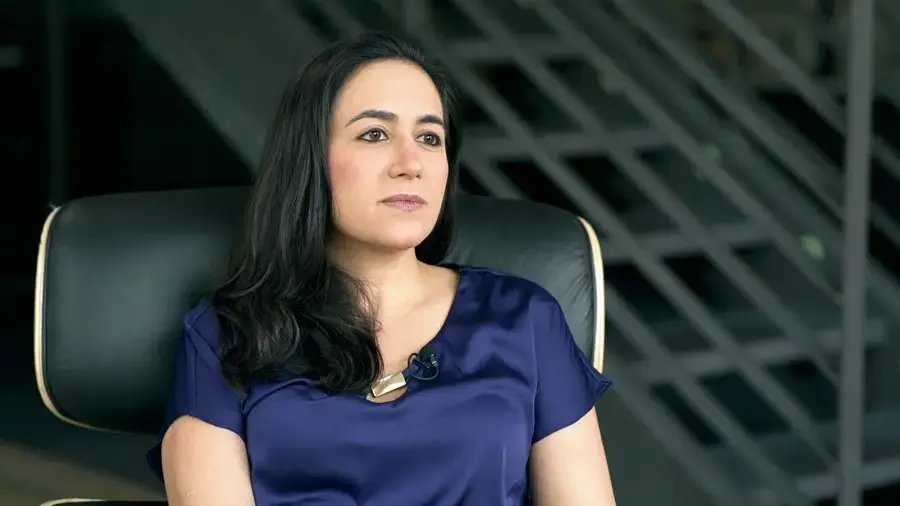 Cofundadora do Nubank admite transtorno com mensagem falsa e chama erro de ‘bizarro’