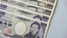 Japão gastou valor recorde de US$96,5 bilhões para sustentar iene no último mês