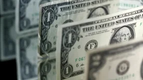 Tarifas？ “Sell America” explica maior parte da queda do dólar desde 2025, aponta Itaú