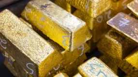 Metais: ouro fecha em queda, em correção de ganhos, antes de inflação dos EUA