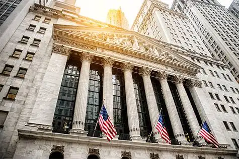 الأسهم الأمريكية ترتفع وناسداك يتلقى دعماً من انتعاش سهم أمازون