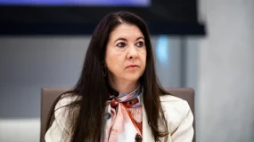 RG 资讯 | 瑞银：美联储理事库格勒意外辞职 鲍威尔继任战提前打响