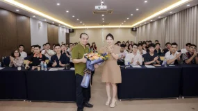 DBG Markets举办“实战销售技巧培训”TalkShow—— 助力团队销售力全面提升