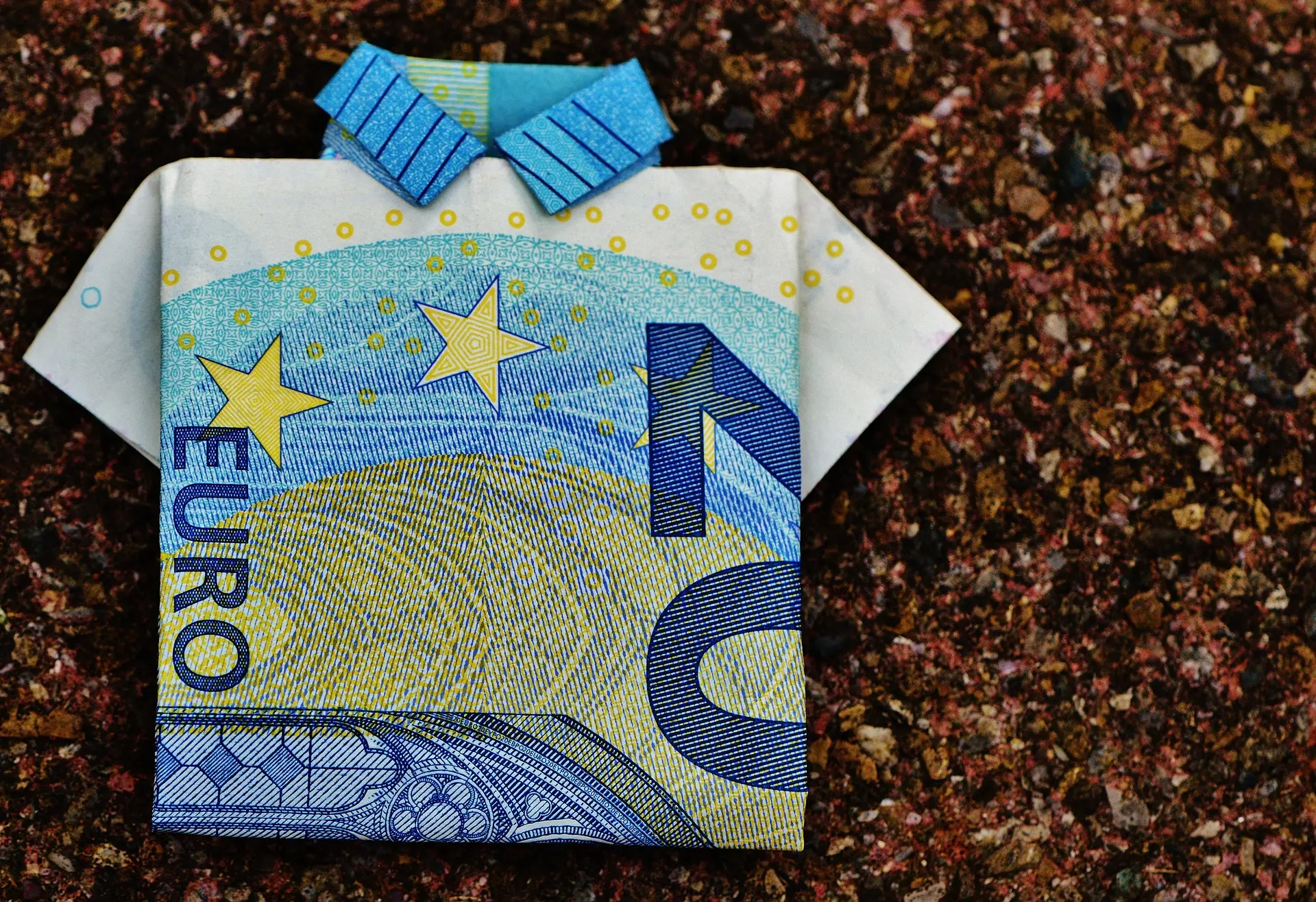 euro-ditekan-ekspektasi-kenaikan-suku-bunga-ecb.jpg euro-ditekan-ekspektasi-kenaikan-suku-bunga-ecb.jpg