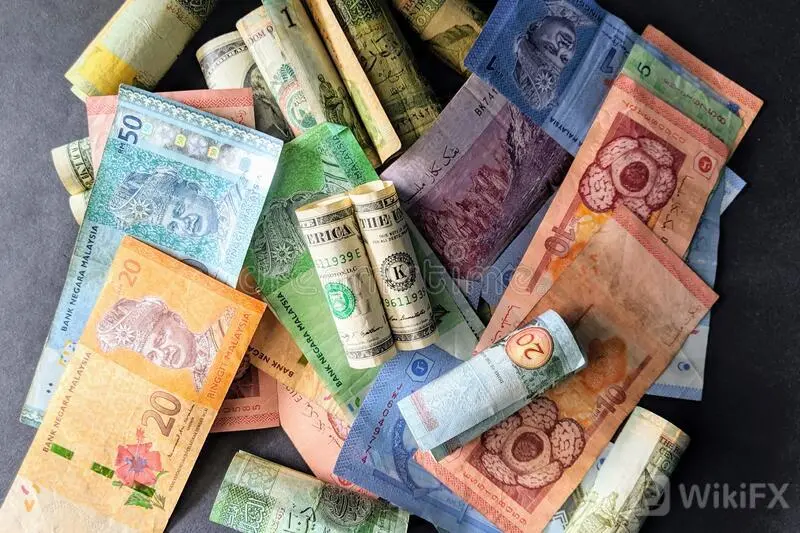 variety-banknote-around-world-exchange-rate-forex-investment-concept-selective-focus-variety-banknote-around-world-186342600.jpg variety-banknote-around-world-exchange-rate-forex-investment-concept-selective-focus-variety-banknote-around-world-186342600.jpg