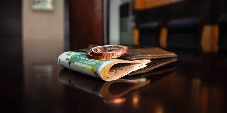 money-income-1-750x375.jpg money-income-1-750x375.jpg