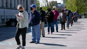 数据分析 | 美国上周初请失业金人数下降至25万 美劳动力市场依然强劲