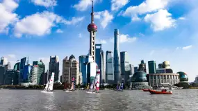 中国上海提出建设“离岸”金融中心 助力人民币国际化