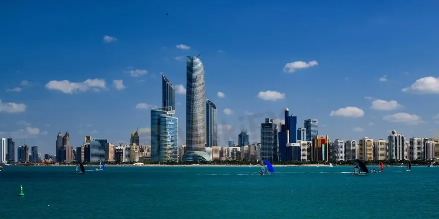 abu_dhabi_skyline.jpg